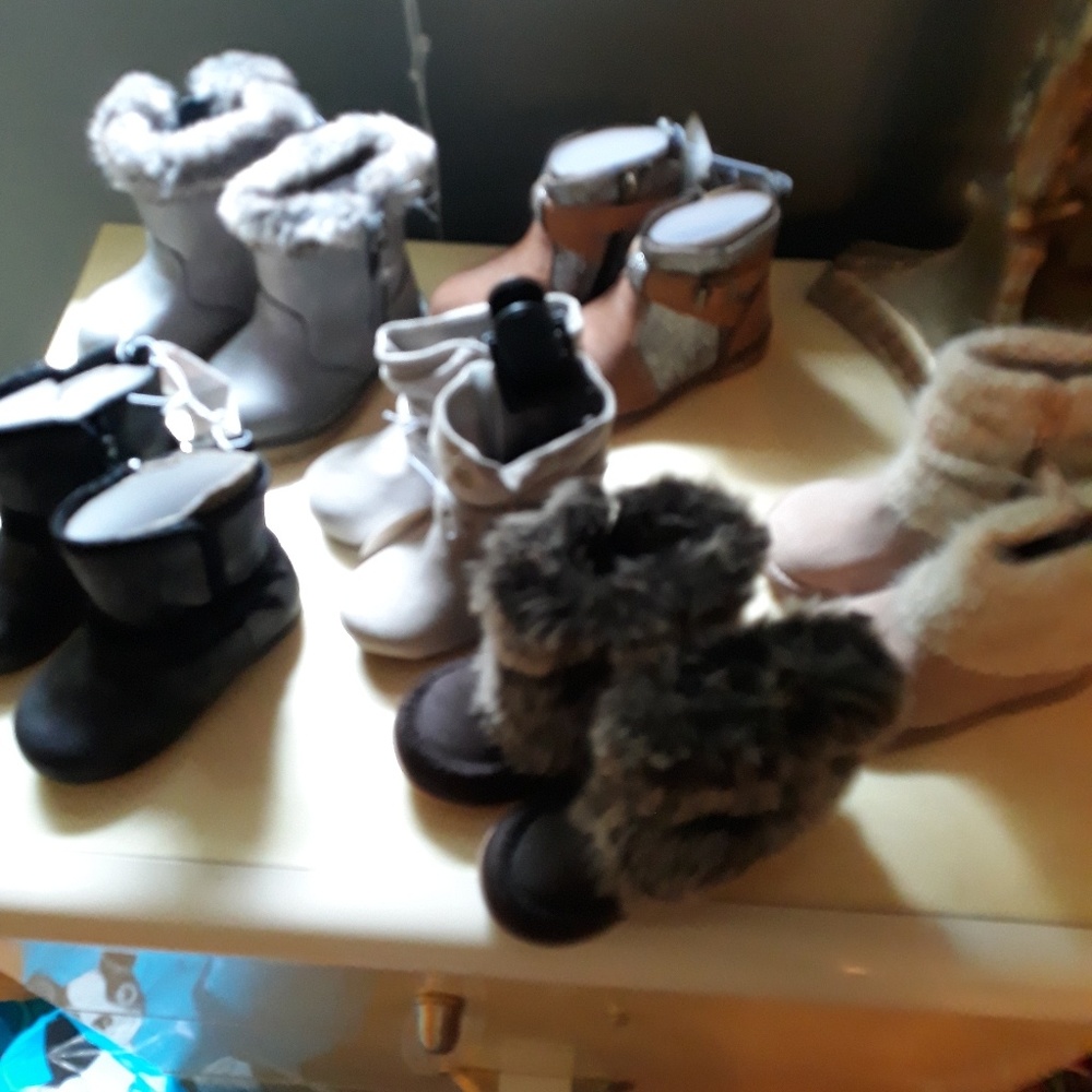Toddler Girl Boots - Picture 7 of 7